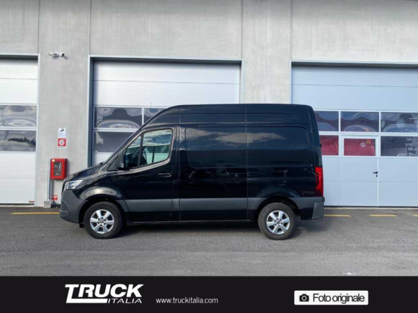 mercedes-benz-vc-sprinter-ii-214-cdi-f-32-30-executive-e6-sku90395