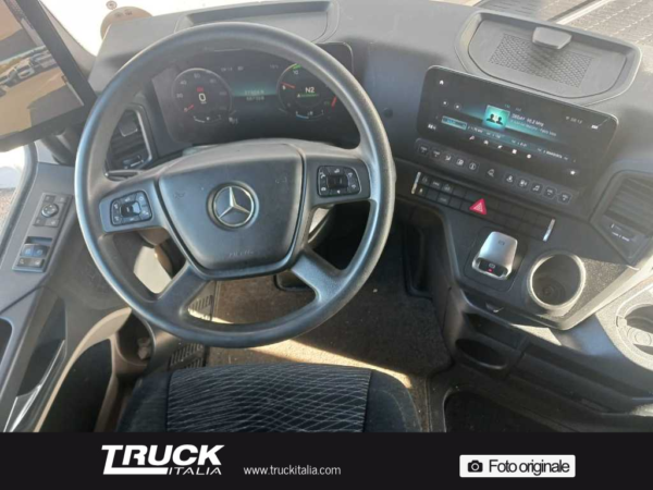 mercedes-benz-vc-actros-4-18-4x2-1848-lsnr-cab-clsp-23-euro-vi-sku92095